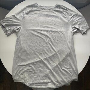 Men's Lululemon Athletic Training Shirt Size Large